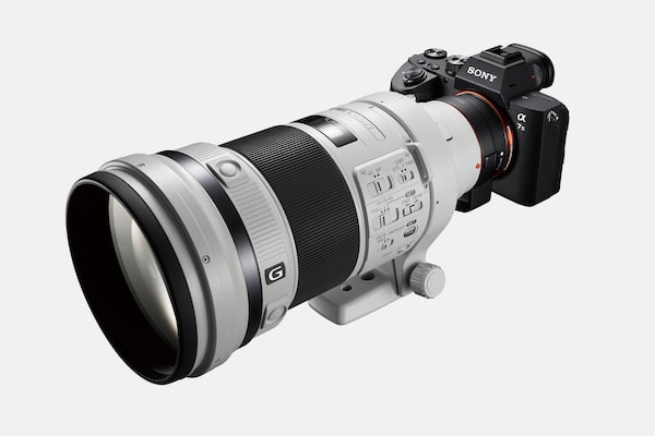 Focal-plane phase-detection AF supports A-mount lenses