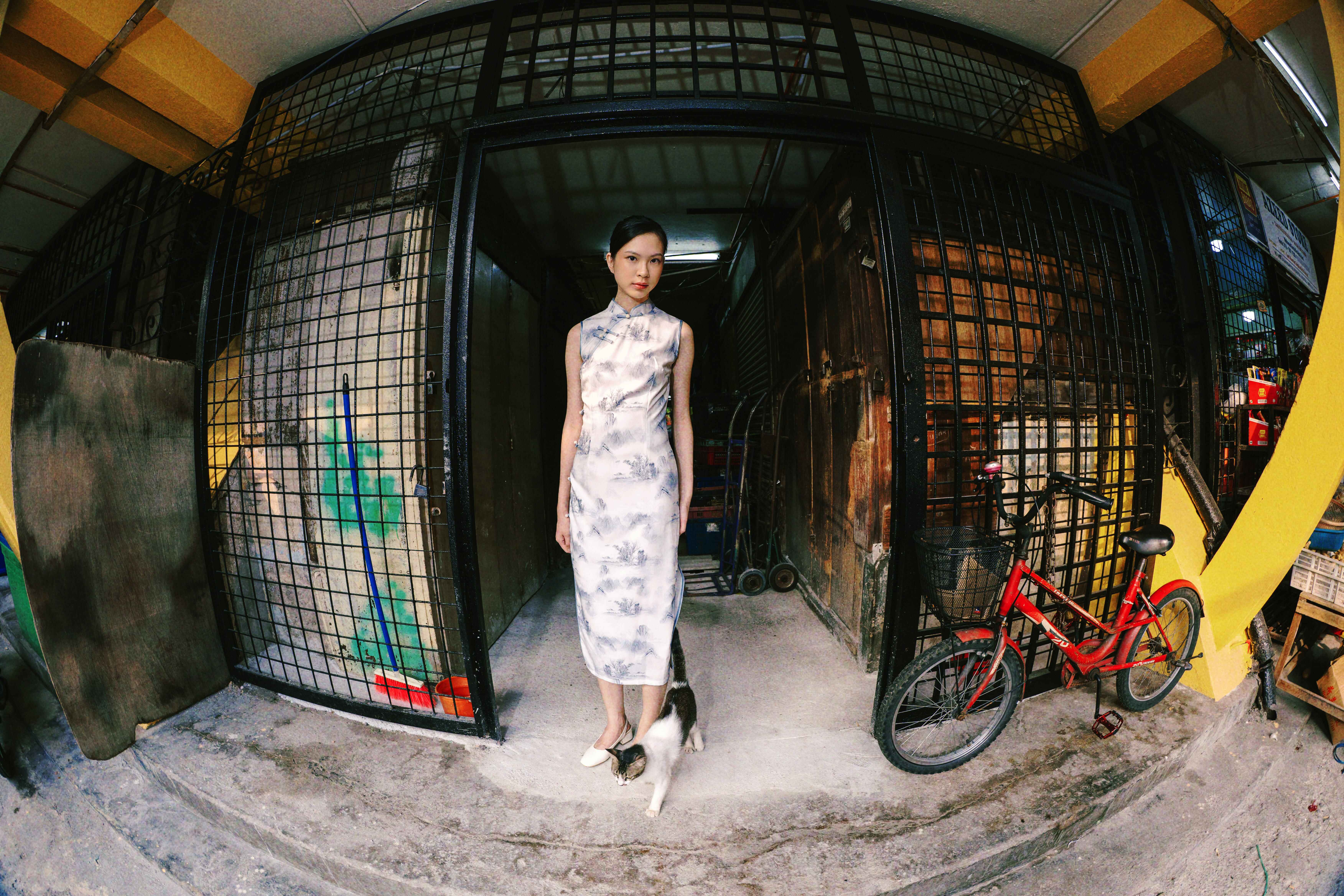 Portrait photographed by Faris Baharin at 13mm with Sony Alpha 7 IV and FE 8–14mm Fisheye G